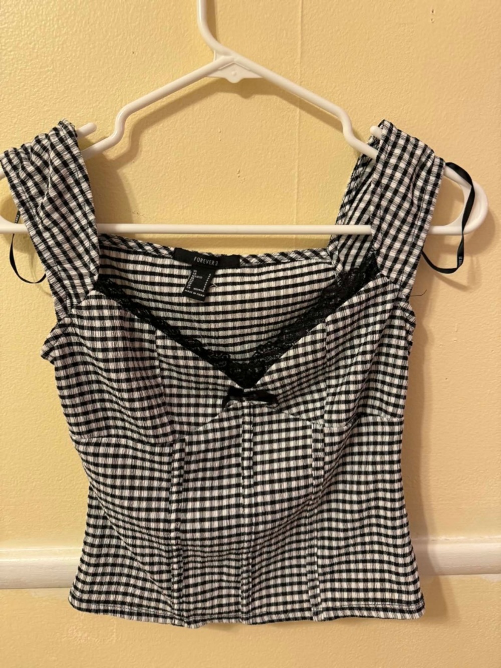 Forever 21 Black and White Gingham Lace-Trim Tank